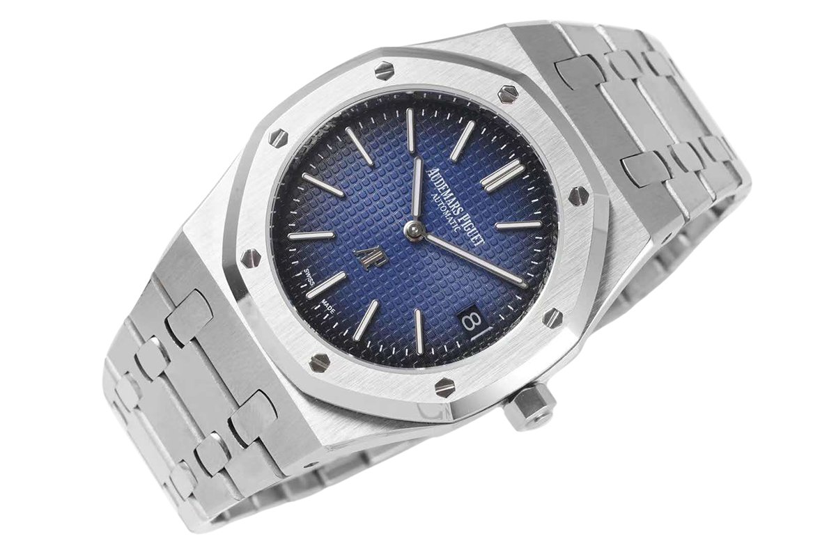 Royal Oak 15202 39mm Smoked Blue Dial