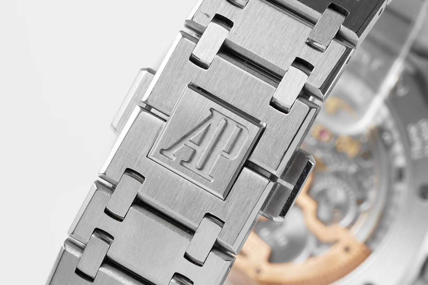 Royal Oak 15202 39mm Yellow Dial