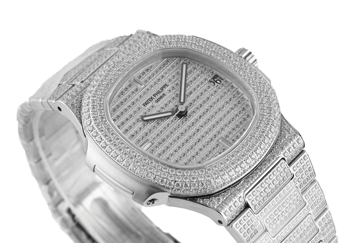 nautilus jumbo 5711 Di*m*nd dial in white gold with paved Di*m*nds