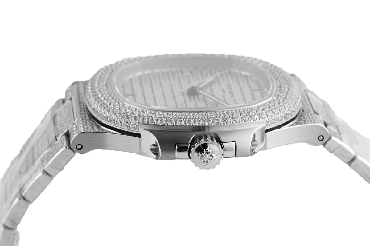 nautilus jumbo 5711 Di*m*nd dial in white gold with paved Di*m*nds