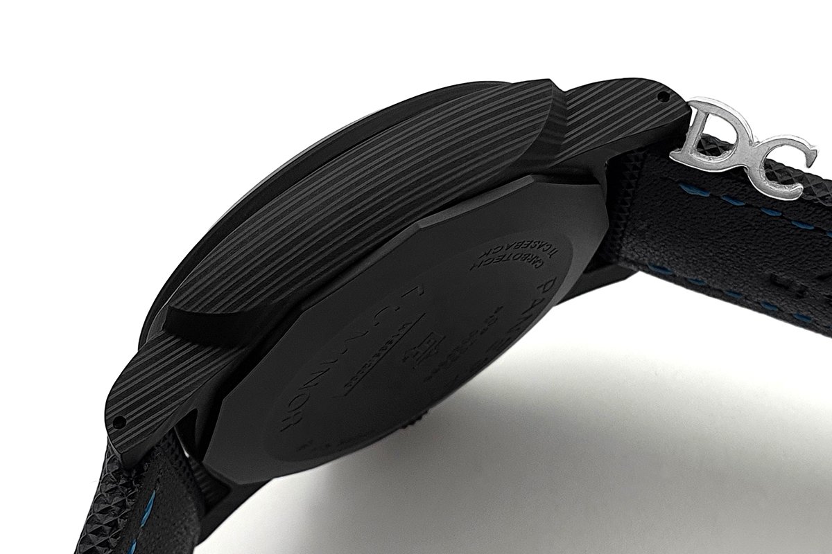 Pam1661 Luminor Marina Carbotech 44mm