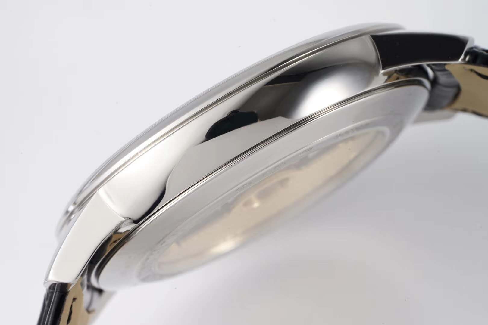 Patrimony White Dial in White Gold Ref: 85180