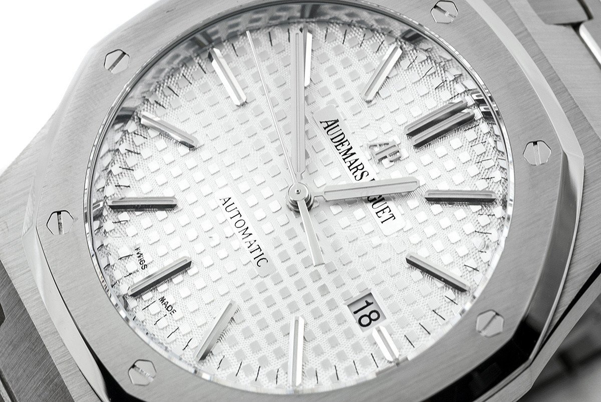 Royal Oak 15400 Steel White Dial