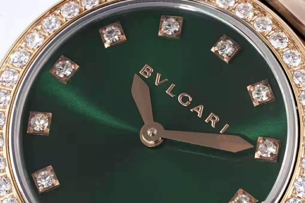 lvcea emerald green dial in rose gold/steel with Di*m*nd bezel