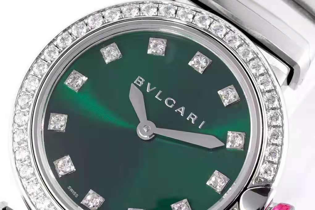 lvcea emerald green dial in steel with Di*m*nd bezel