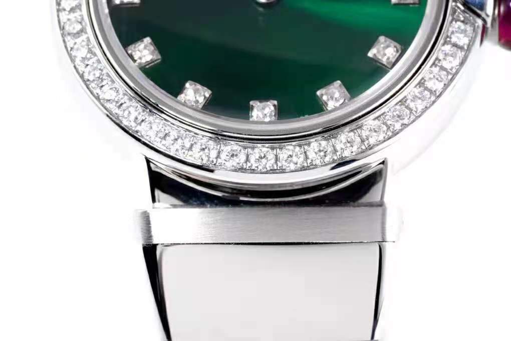 lvcea emerald green dial in steel with Di*m*nd bezel