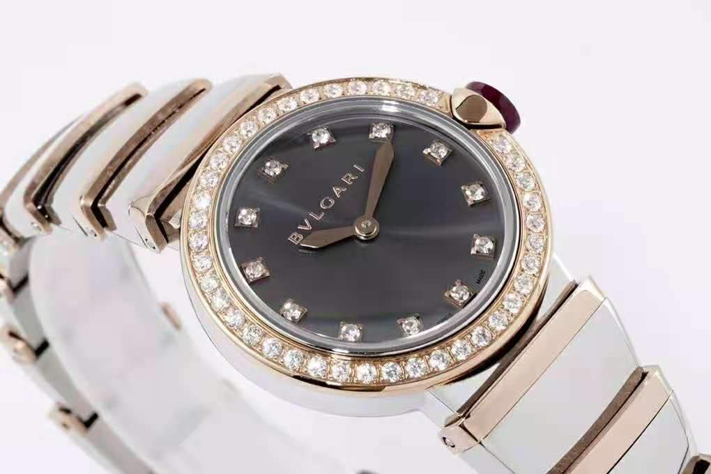 lvcea grey dial in rose gold/steel with Di*m*nd bezel