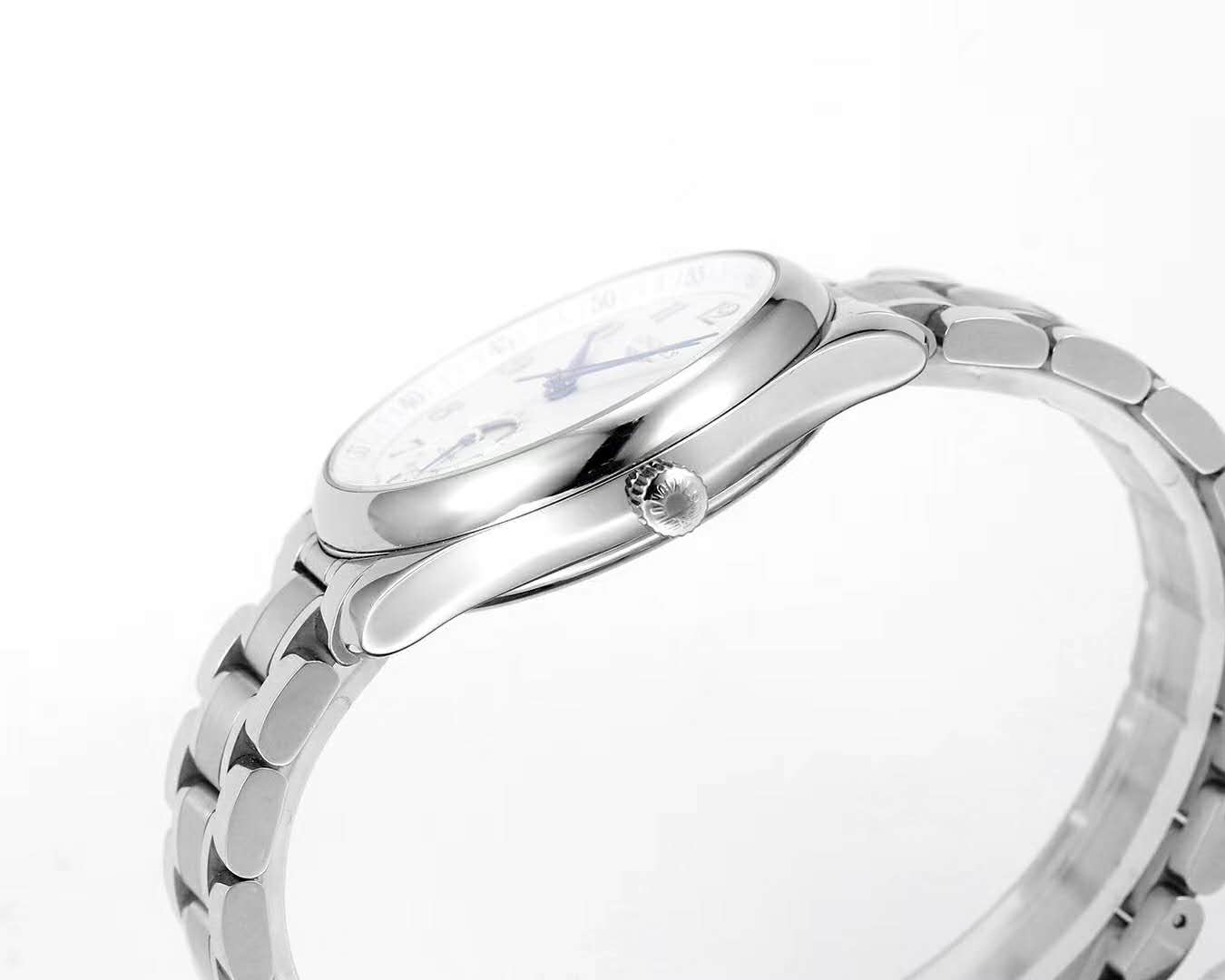 Master Collection Moonphrase White Dial on Bracelet