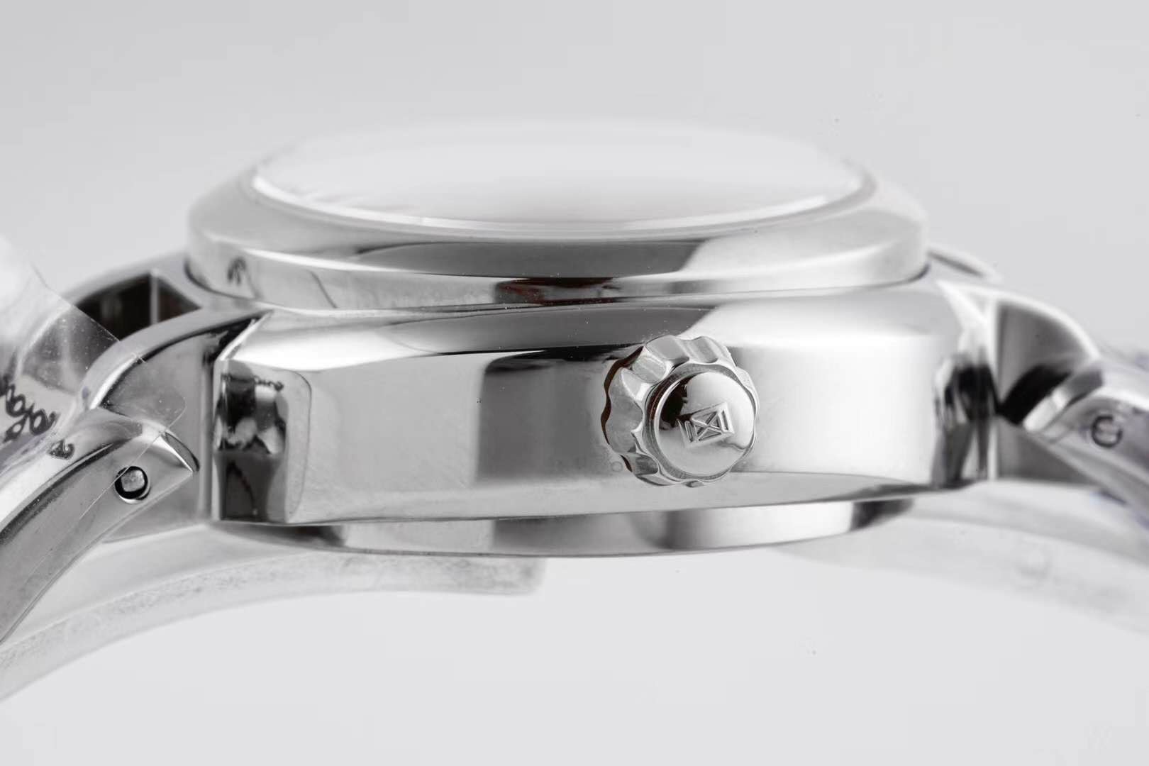 primaluna mop white dial with Di*m*nd markers