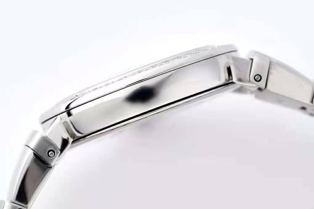 lvcea grey dial in steel with Di*m*nd bezel