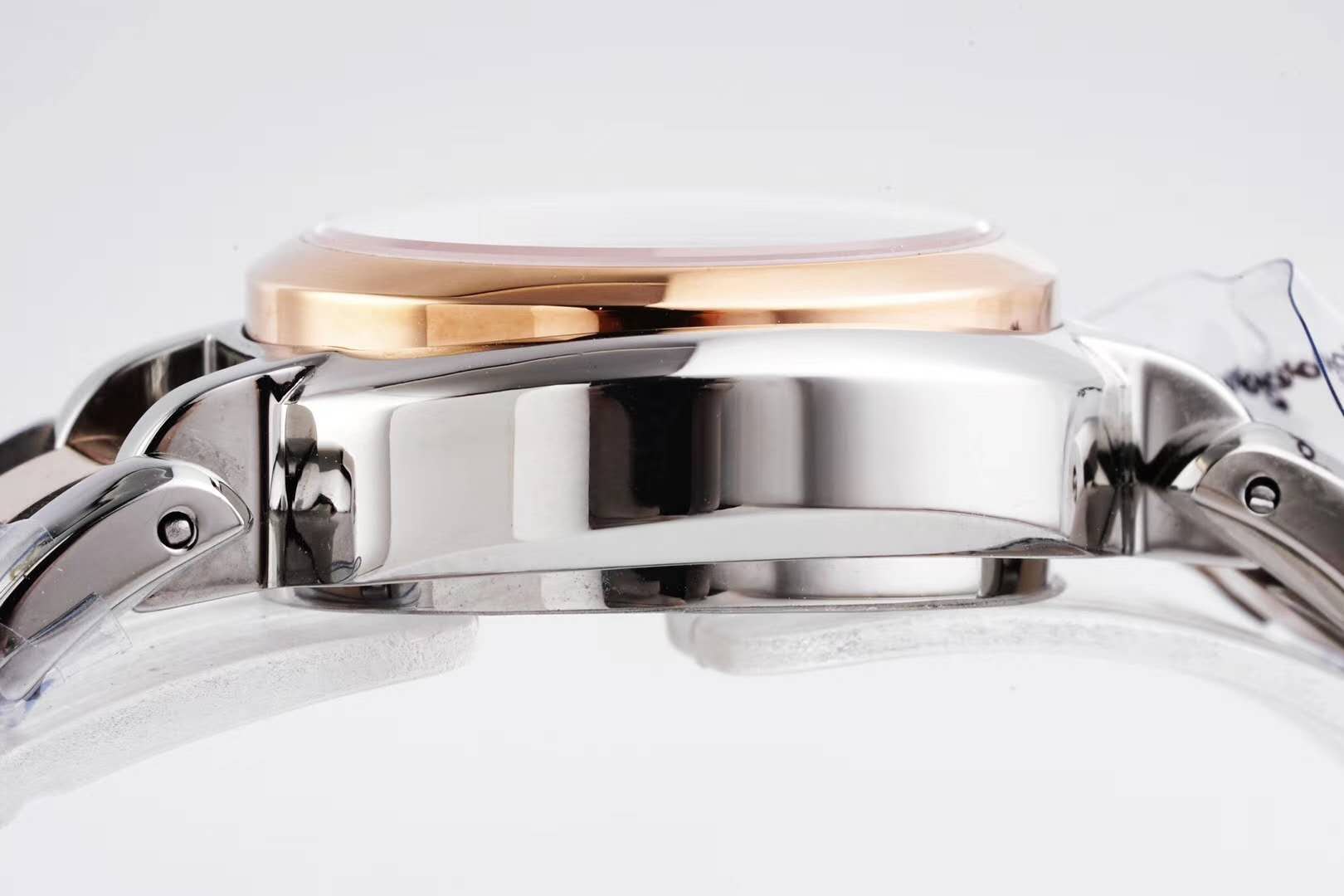 primaluna mop white dial with Di*m*nd markers in rose gold