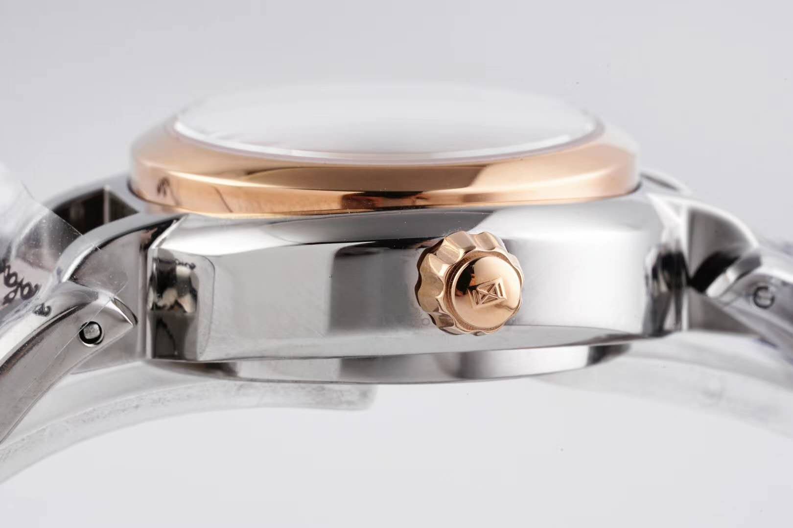 primaluna mop white dial with Di*m*nd markers in rose gold