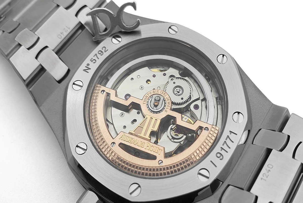 Royal Oak 15202 39mm Blue Dial