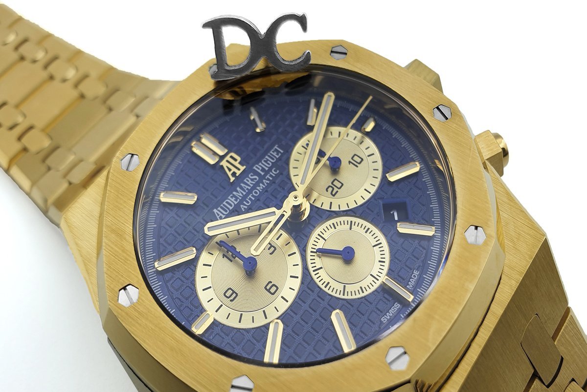 Royal Oak Self-Winding Chronograph Blue/Gold Dial in Yellow Gold