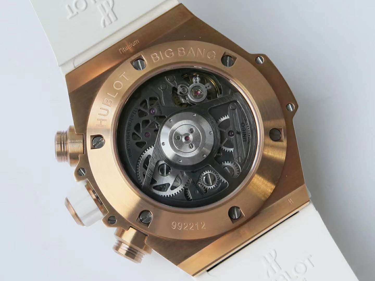 big bang unico gold white with Di*m*nd