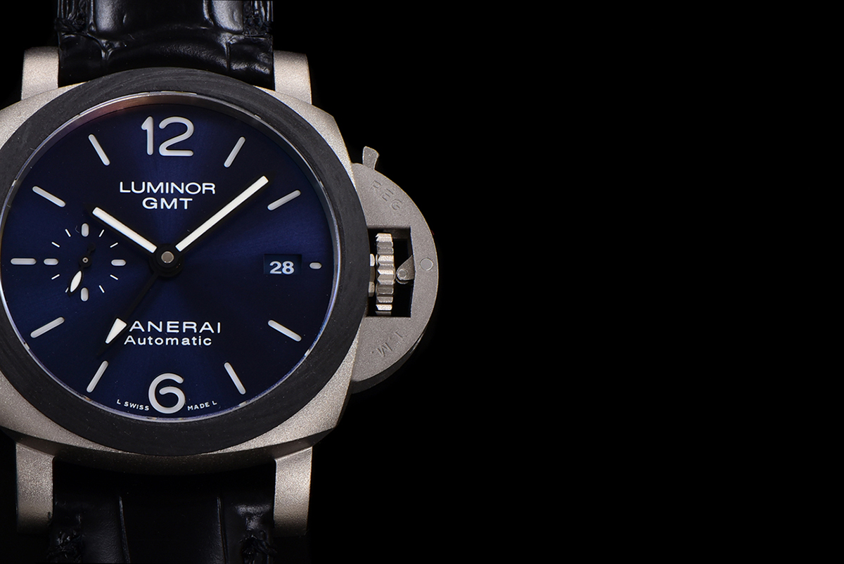 PAM1279 Luminor GMT 42mm