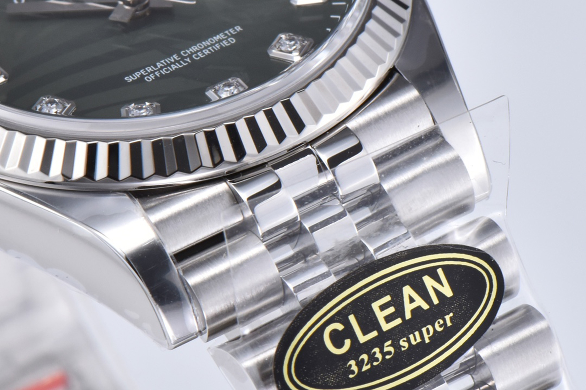 datejust 36 126334 olive green dial with Di*m*nd marker on jubilee bracelet