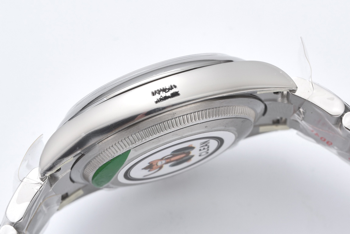 Oyster Perpetual 36mm Silver Dial 126000