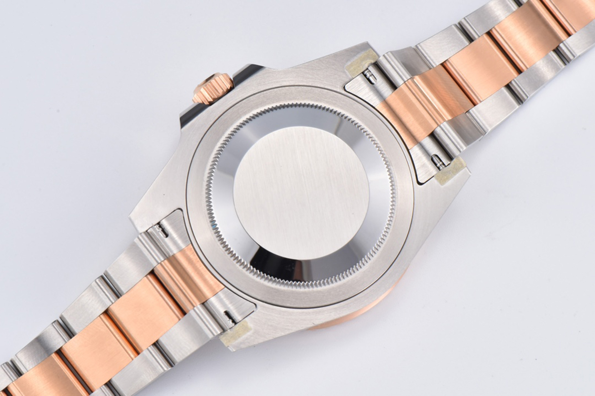 GMT Master II 126715 CHNR Clean Factory “Rootbeer” in Rose Gold and Steel