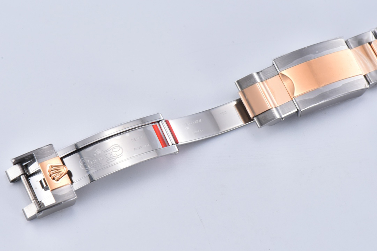 GMT Master II 126715 CHNR Clean Factory “Rootbeer” in Rose Gold and Steel