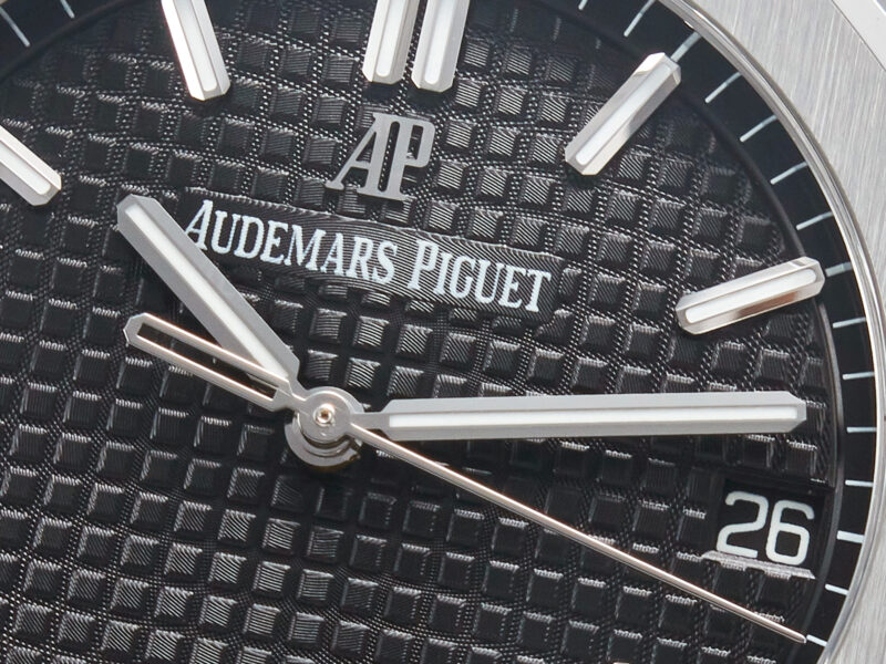 Royal Oak 41mm 15500 SS ZF 1:1 Best Edition Black Textured Dial on SS Bracelet SA4302 Super Clone V3