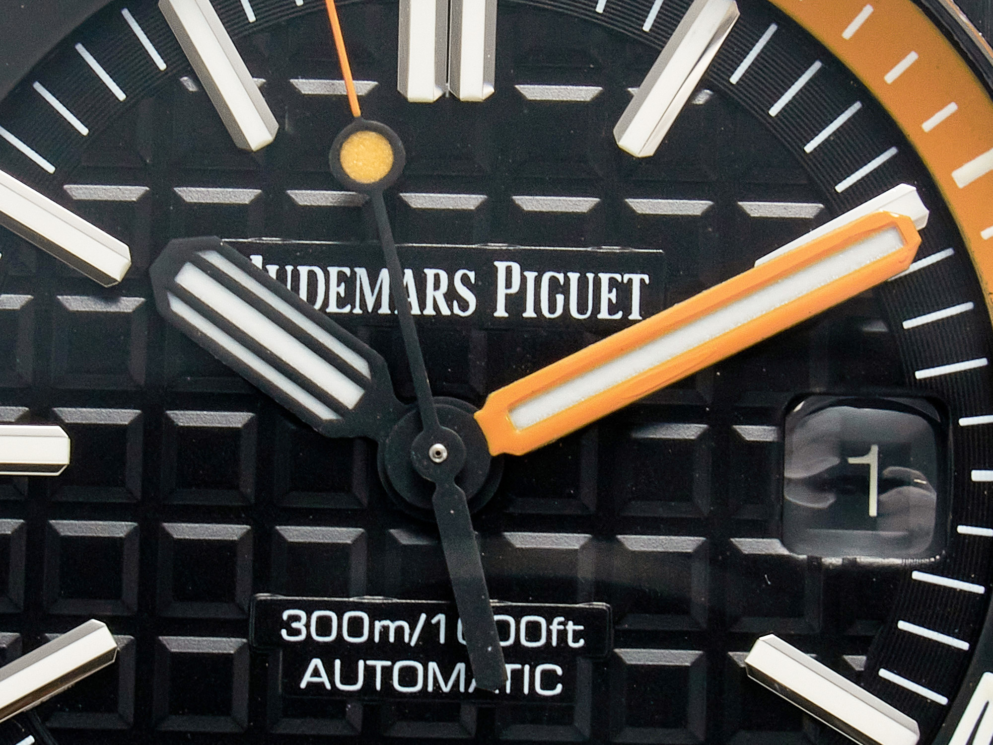 Royal Oak Offshore Diver 15707 Black Ceramic ZF 1:1 Best Edition SA3120 Super Clone