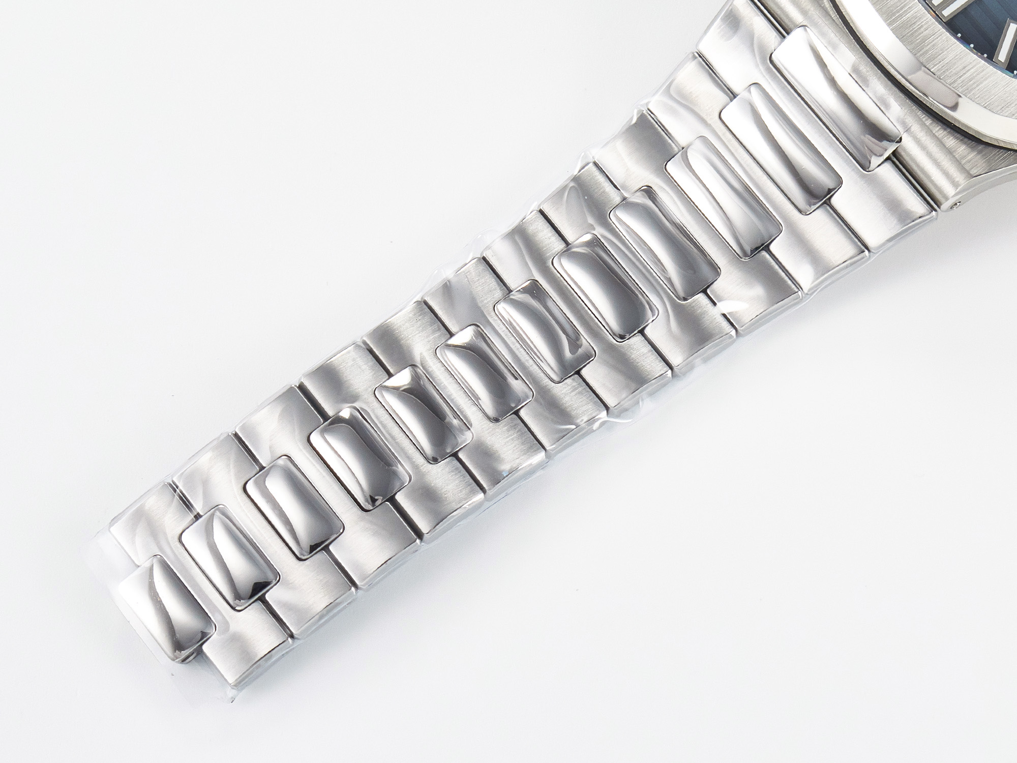 Nautilus 5711 3KF 1:1 Best Edition White Dial on SS Bracelet A324 Super Clone V2