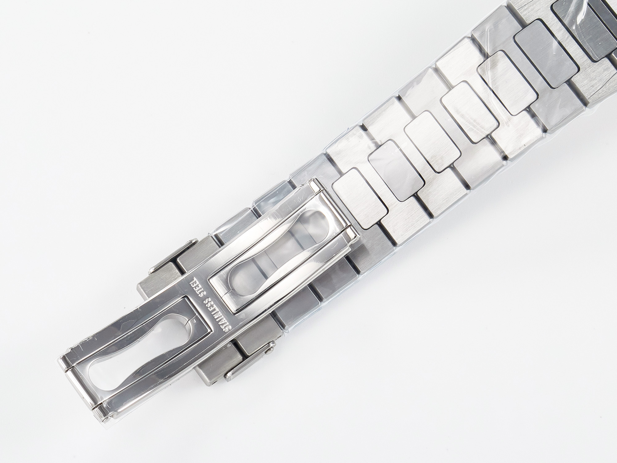 Nautilus 5711 3KF 1:1 Best Edition White Dial on SS Bracelet A324 Super Clone V2