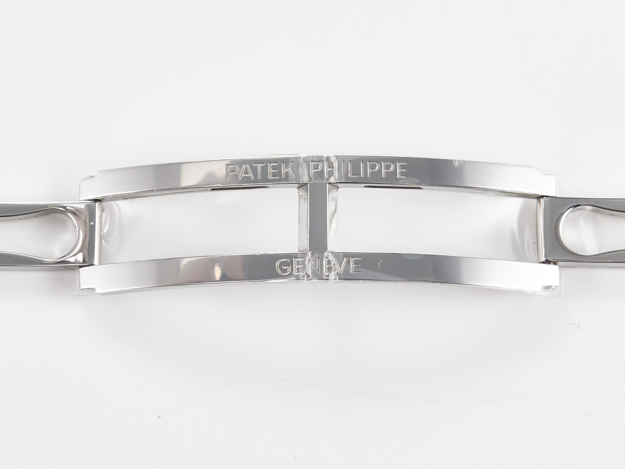 Nautilus 5711 3KF 1:1 Best Edition White Dial on SS Bracelet A324 Super Clone V2