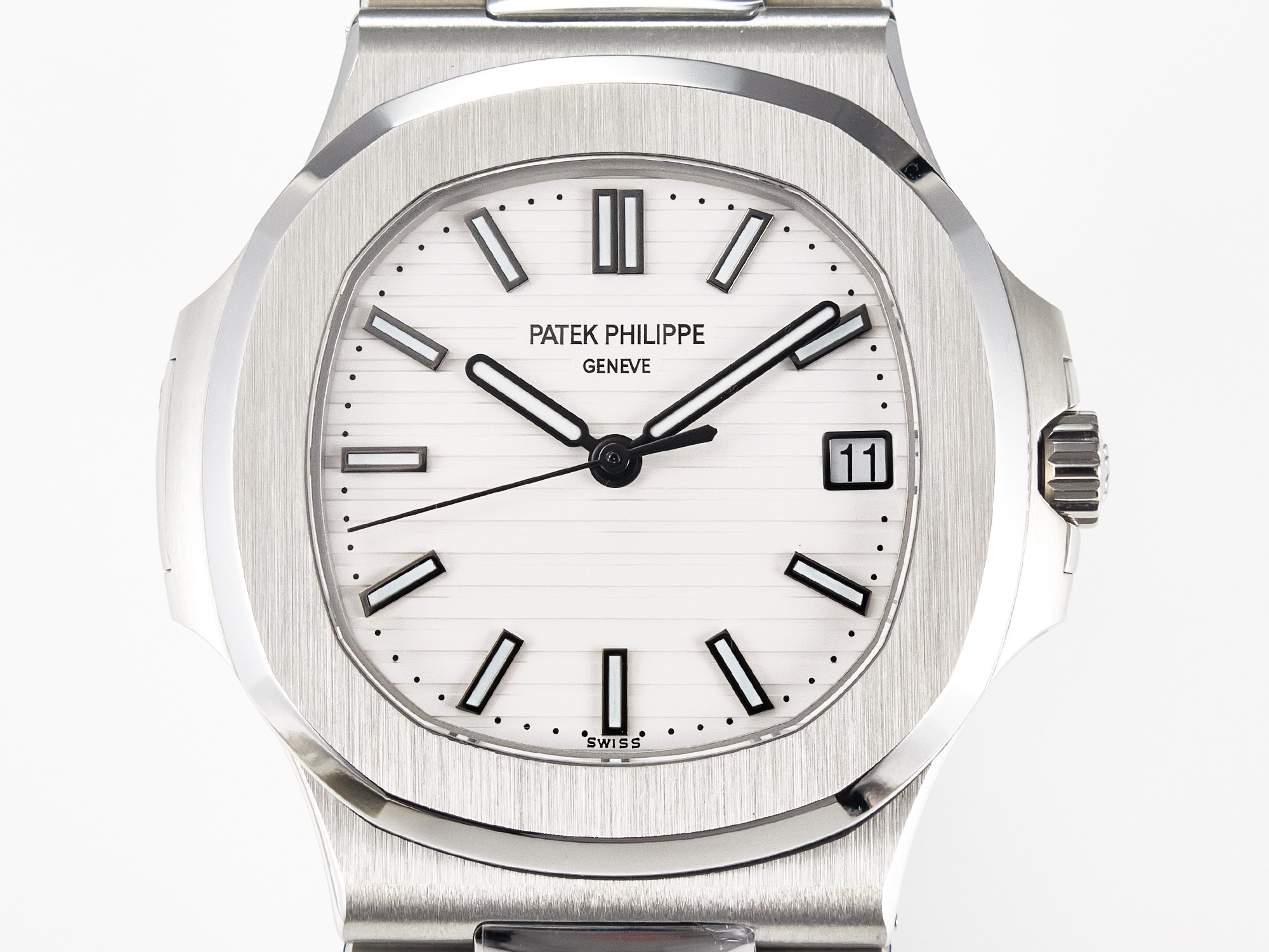 Nautilus 5711 3KF 1:1 Best Edition White Dial on SS Bracelet A324 Super Clone V2