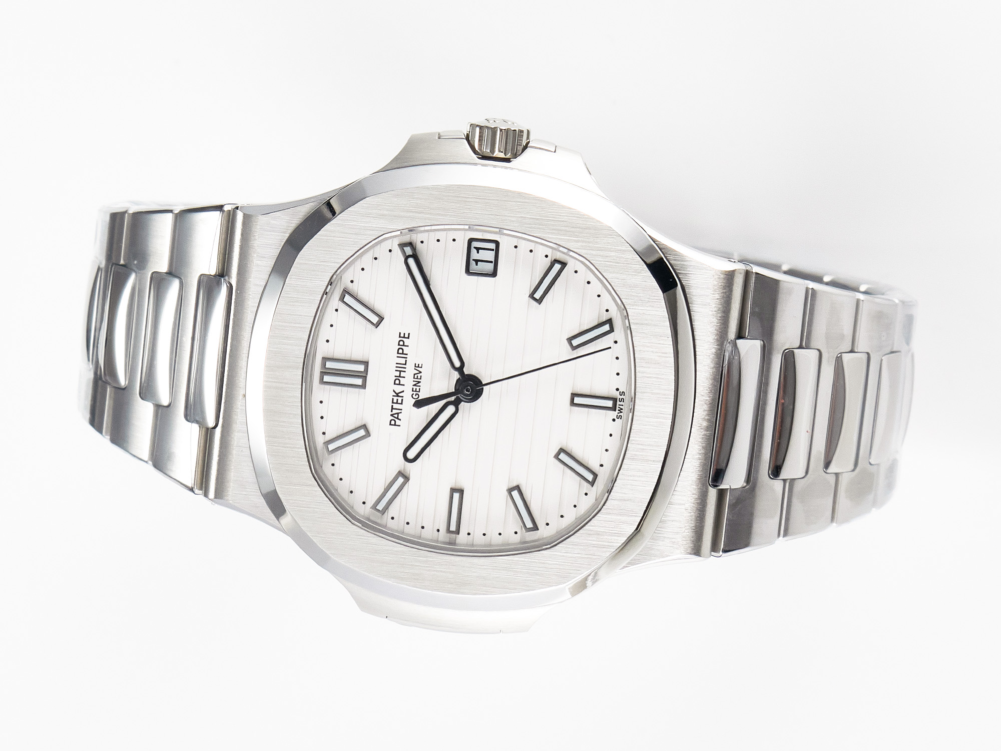 Nautilus 5711 3KF 1:1 Best Edition White Dial on SS Bracelet A324 Super Clone V2