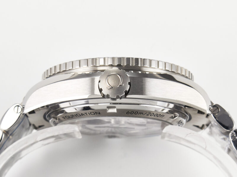 Planet Ocean 600M Co-Axial GMT 43.5mm VSF 1:1 Best Edition Blue Dial Blue Ceramic Bezel on SS Bracelet A8605 Super Clone